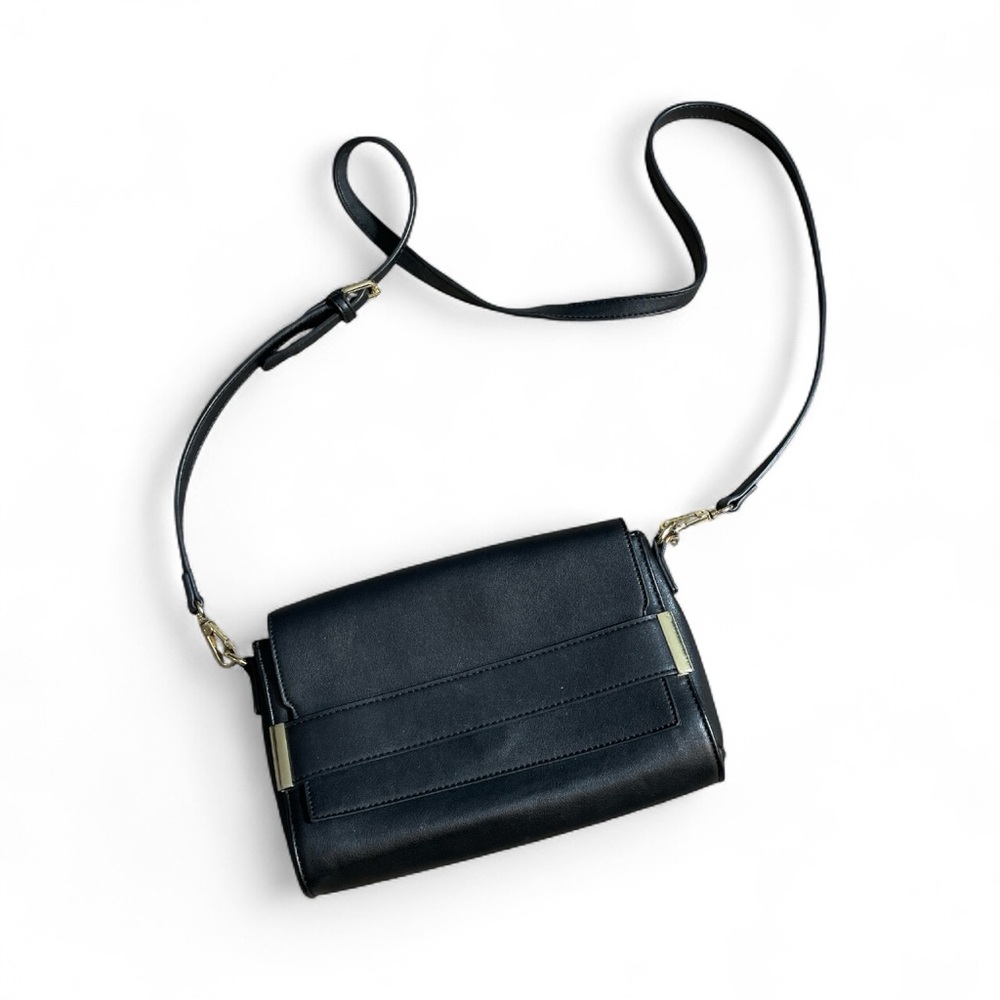 V1- Nine West Elegant Black Leather Crossbody Bag Purse